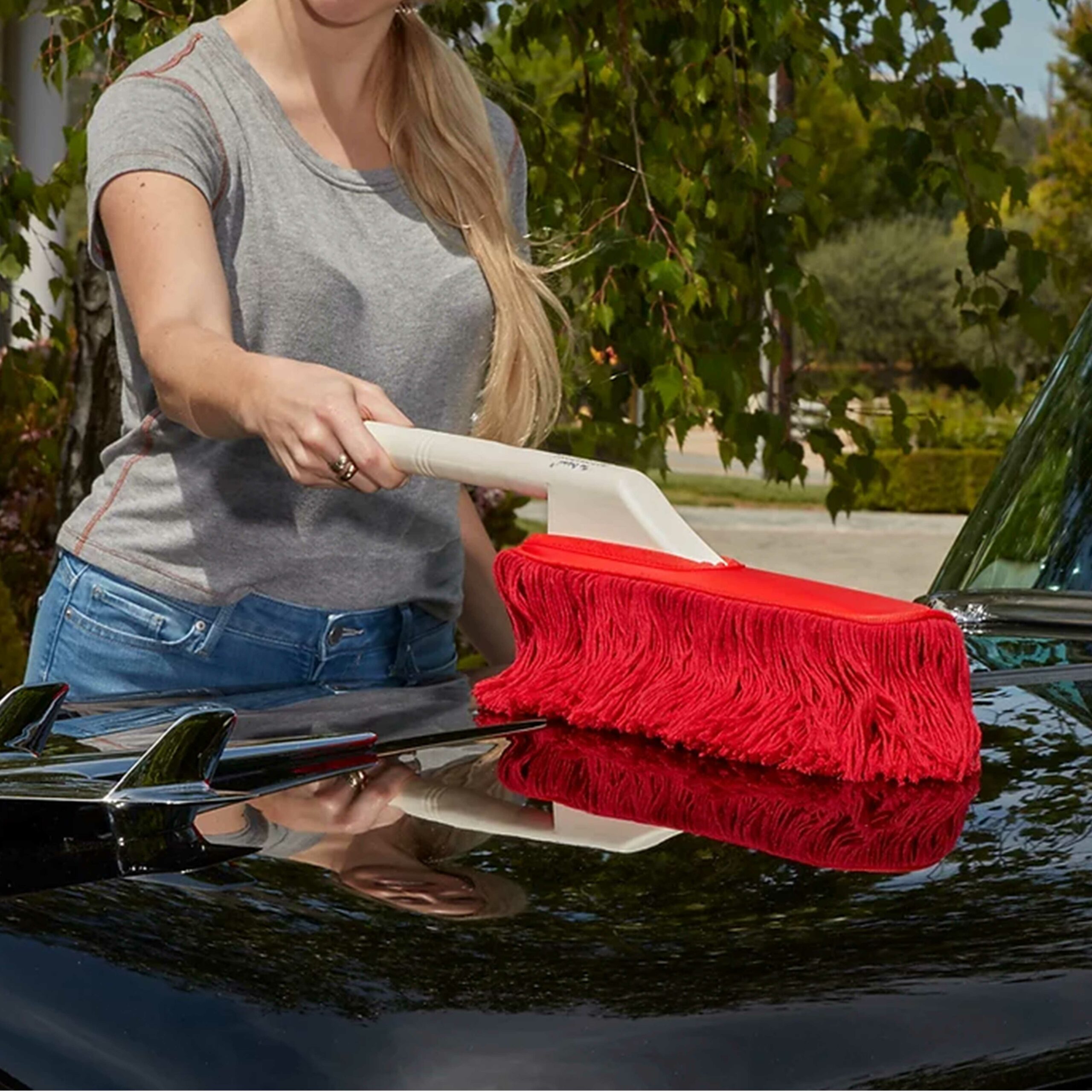 CAR DUSTER #6790   is your #1 source for Auto Dealer  Supplies